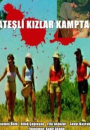 Ateşli Kızlar Kampta Erotik Film izle