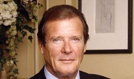 Roger Moore Hayatını Kaybetti