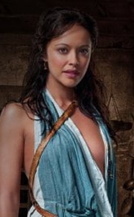 Spartacus en seksi en ateşli sevişme sahneleri izle